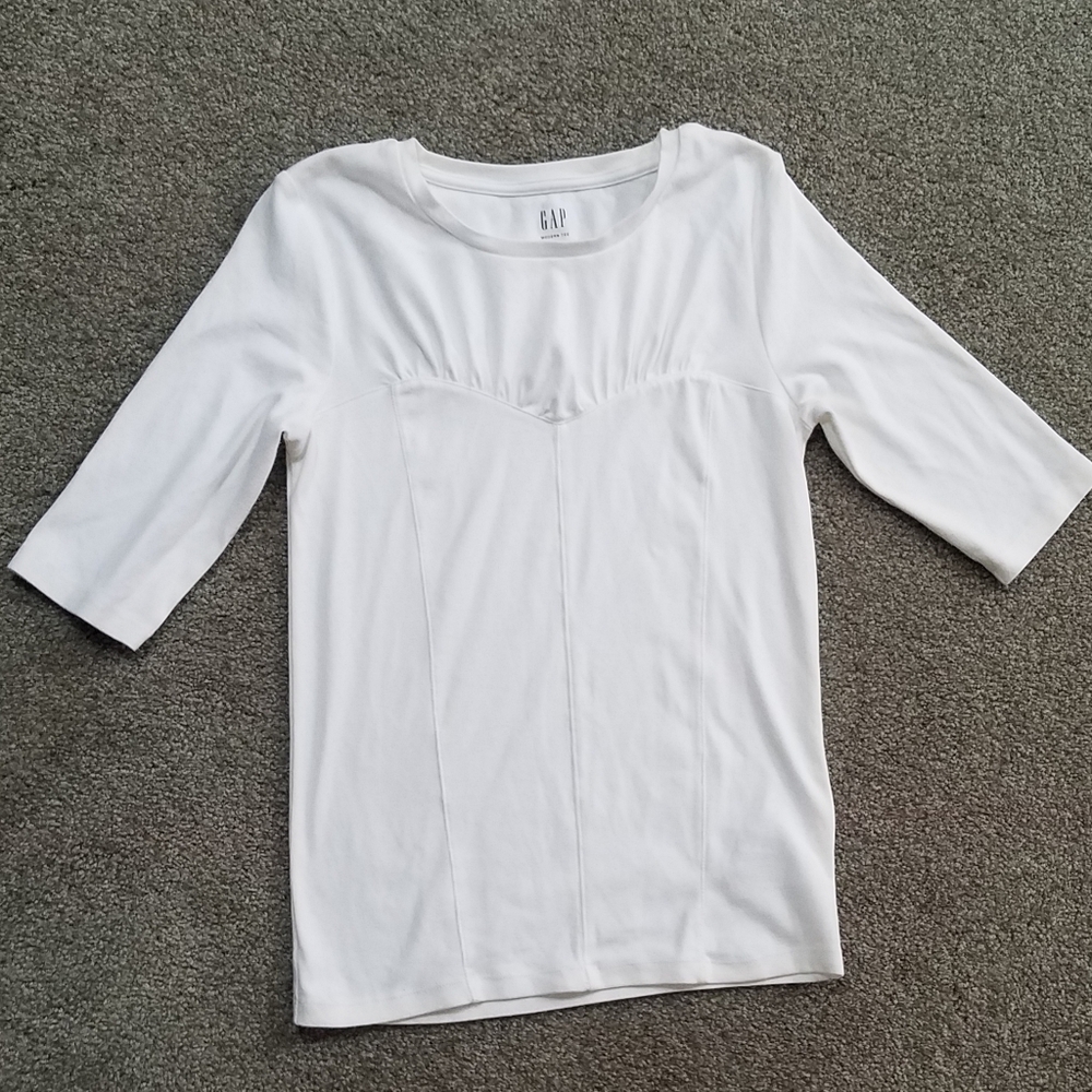 GAP modern tee small tall